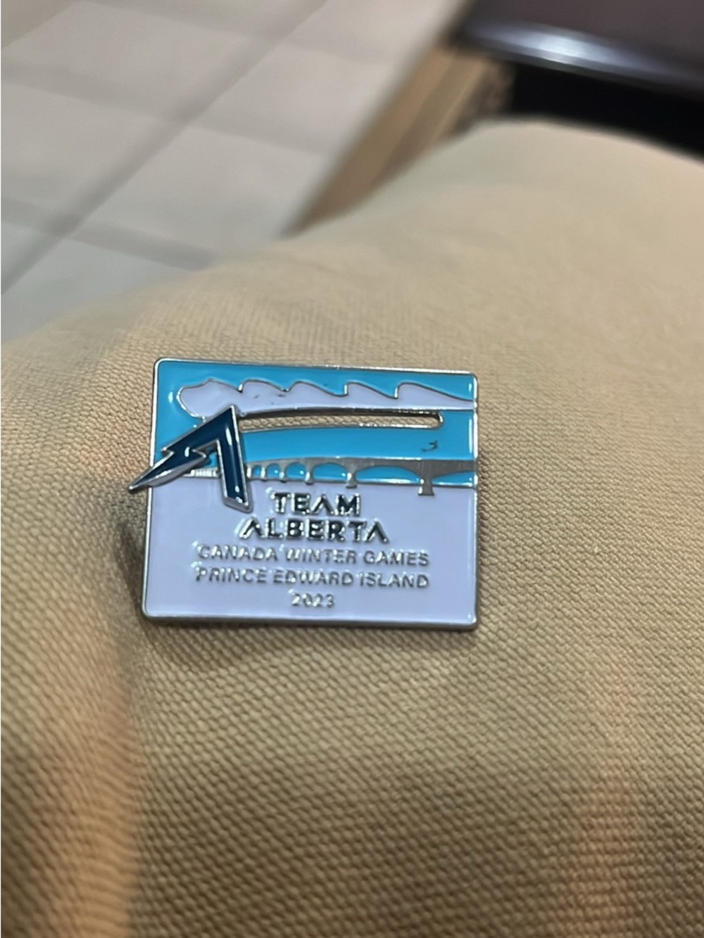 *bundle 3/30$* Canada Games Pin